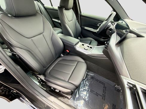 Used 2025 BMW 330i Sedan w/ Parking Assistance Package image 14