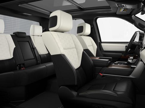 New 2025 Toyota Tundra Capstone AWD/4WD image 20