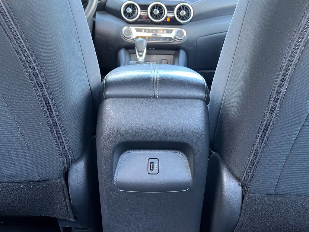 Used 2025 Nissan Sentra SV FWD image 22