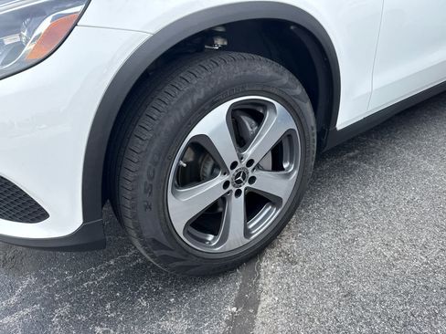 Used 2019 Mercedes-Benz GLC 300 image 7