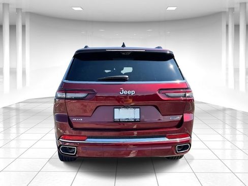 New 2025 Jeep Grand Cherokee L Overland w/ Advanced Protech Group III AWD/4WD image 4