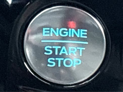 Used 2025 Ford Escape ST-Line Elite image 7