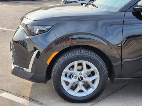 Used 2025 Kia Soul S image 15