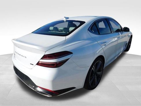 Used 2025 Genesis G70 3.3T Advanced image 10