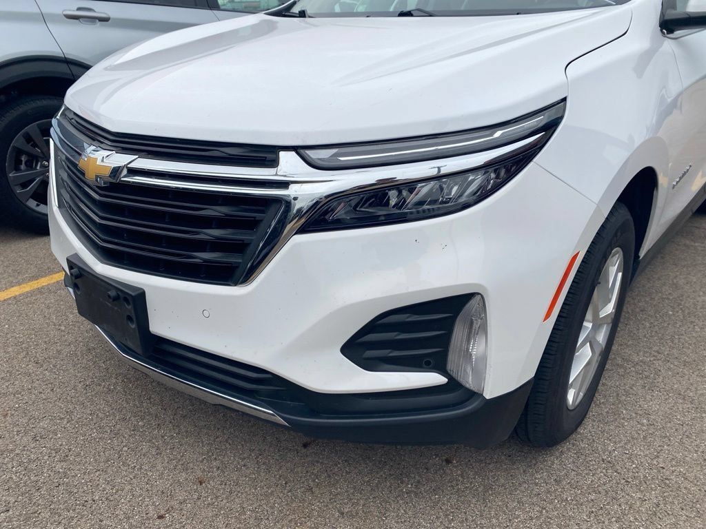 Used 2024 Chevrolet Equinox LT AWD/4WD image 18