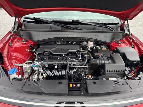 Used 2025 Hyundai Kona SEL image 30