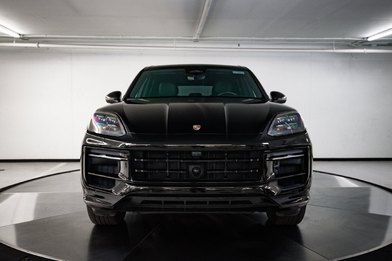 Certified 2026 Porsche Cayenne S AWD/4WD image 10