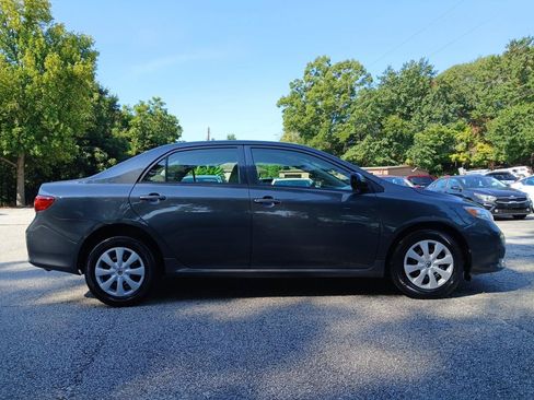 Used 2009 Toyota Corolla S FWD image 5