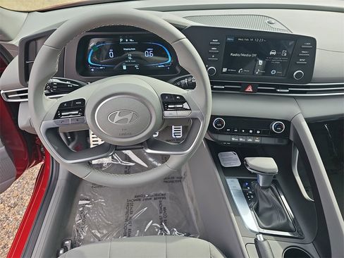 New 2026 Hyundai Elantra Sport image 17