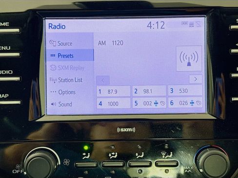Used 2020 Toyota Camry LE FWD image 15