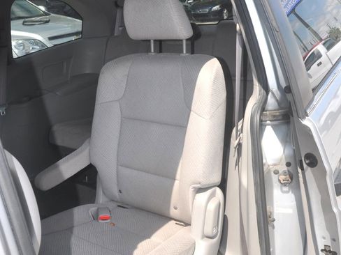 Used 2014 Honda Odyssey LX image 13