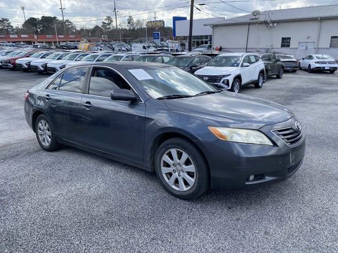 Used 2007 Toyota Camry XLE image 1