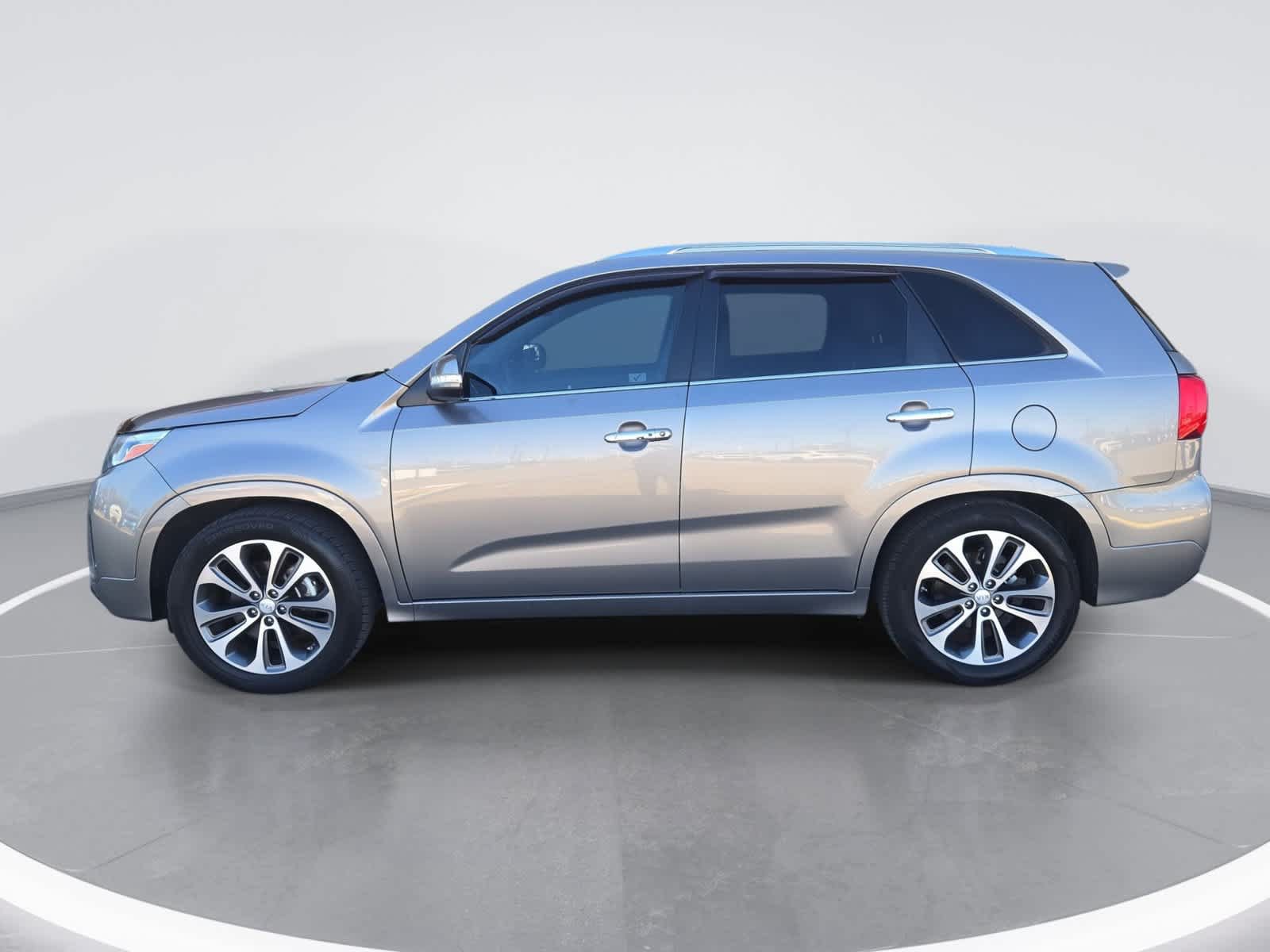 Used 2014 Kia Sorento SX w/ 3rd Row Package FWD image 5