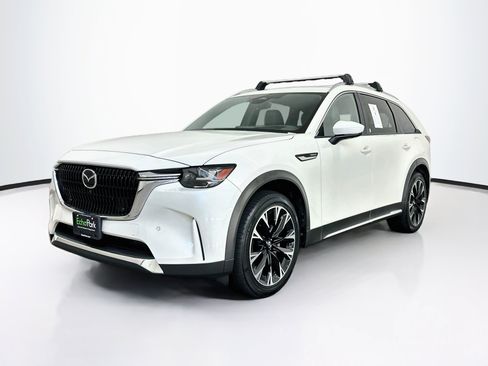 Used 2024 MAZDA CX-90 Plug-In Hybrid w/ Premium Plus AWD/4WD image 3
