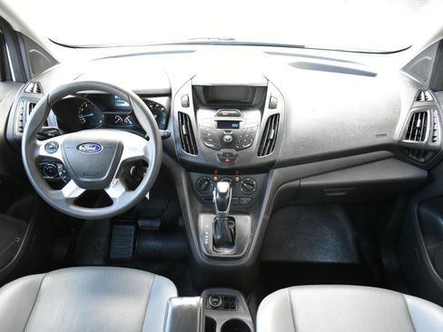 Used 2018 Ford Transit Connect XL image 11
