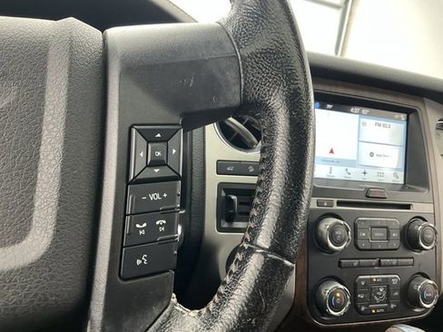 Used 2017 Ford Expedition EL King Ranch image 20