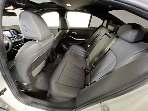 Used 2020 BMW 330i xDrive Sedan w/ Convenience Package image 25