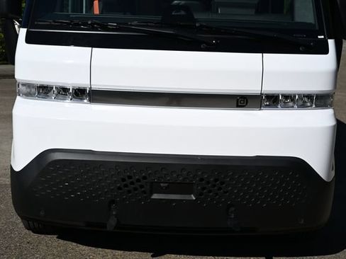 Used 2023 Chevrolet Brightdrop 600 w/ Active Safety Package 2 AWD/4WD image 16