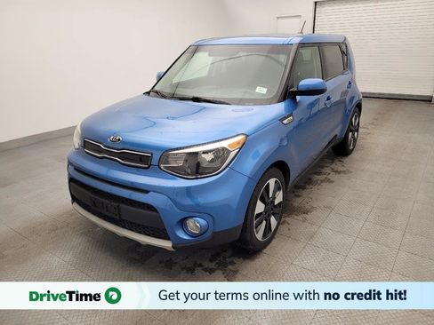 Used 2019 Kia Soul + image 1