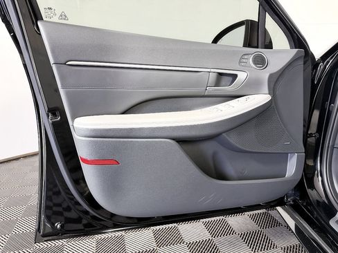 Used 2022 Hyundai Sonata Limited FWD image 25
