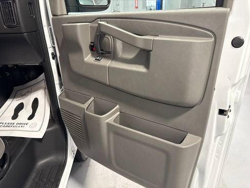 New 2025 Chevrolet Express 2500 w/ Driver Convenience Package image 33
