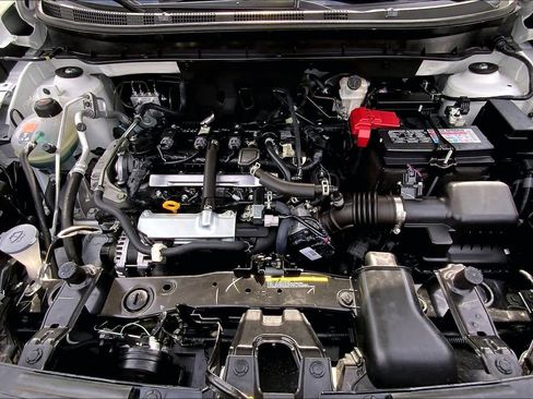 Used 2025 Nissan Kicks Play S image 28