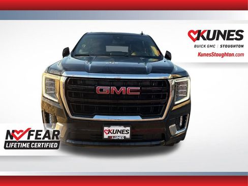 Used 2023 GMC Yukon XL SLE image 5