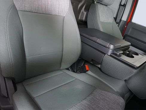 Used 2023 Ford F450 XLT w/ XLT Value Package image 26