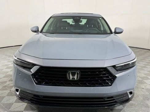 Used 2023 Honda Accord Touring image 14