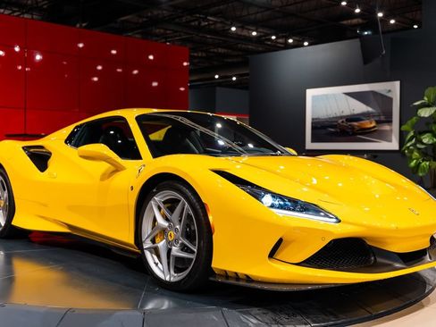 Used 2021 Ferrari F8 Tributo RWD image 45