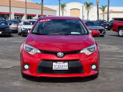 Used 2014 Toyota Corolla LE image 2