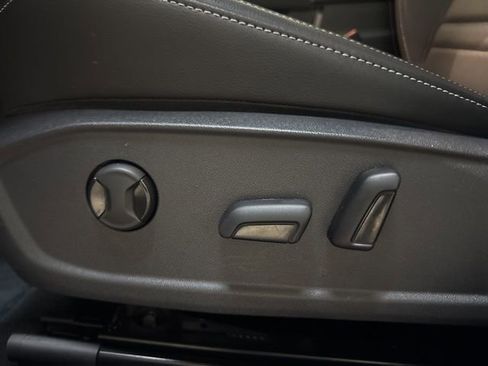 Certified 2022 Volkswagen Jetta SE image 14