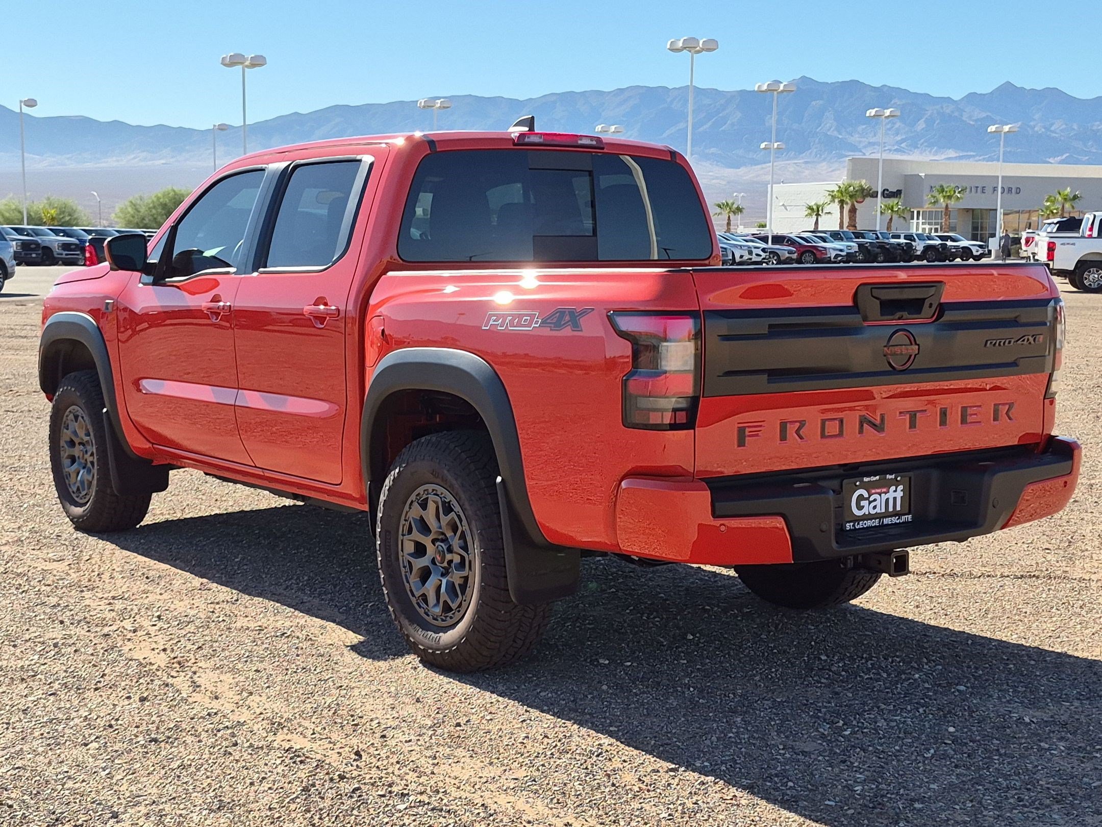 Used 2026 Nissan Frontier PRO-4X w/ Pro-4x Convenience Package AWD/4WD image 5