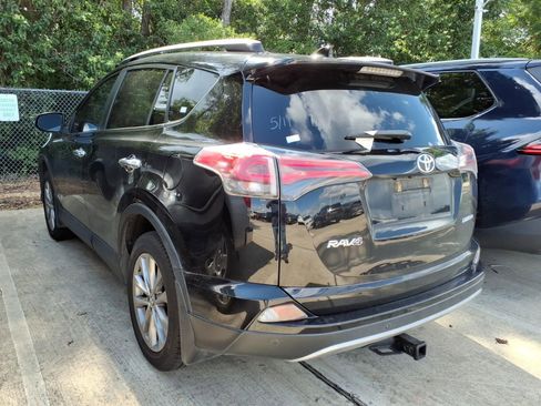 Used 2017 Toyota RAV4 Limited FWD image 2