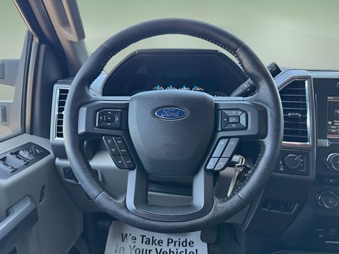 Used 2015 Ford F150 XLT w/ Equipment Group 302A Luxury AWD/4WD image 20