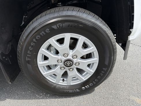 Used 2025 Toyota Tacoma SR5 image 12