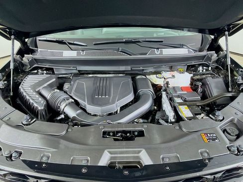 New 2026 Chevrolet Traverse Z71 w/ LPO, Floor Liner Package AWD/4WD image 26