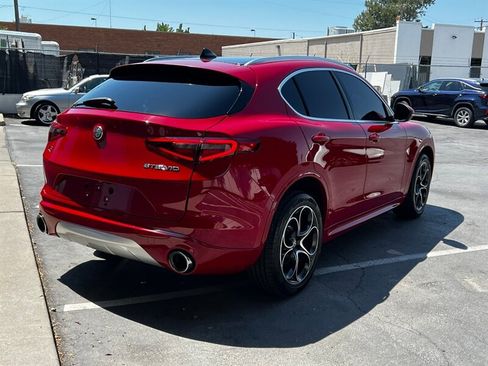 Used 2020 Alfa Romeo Stelvio Ti w/ Active Blind Spot Package AWD/4WD image 7