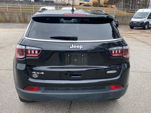 Used 2022 Jeep Compass Latitude image 6