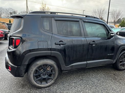 Used 2020 Jeep Renegade Altitude image 8