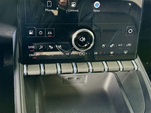 New 2026 GMC Terrain Elevation w/ Elevation Premium Package image 11