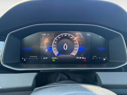 Used 2025 Volkswagen Jetta Sport image 16