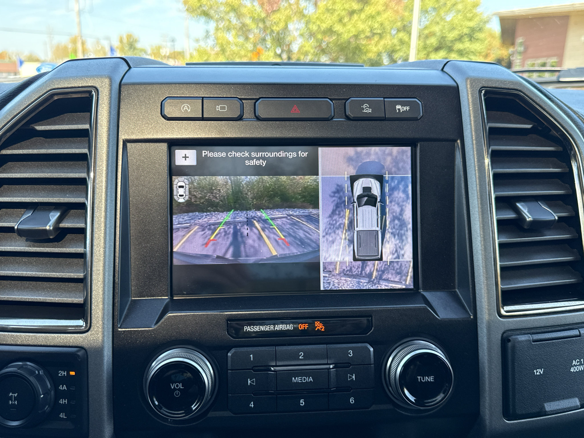 Used 2019 Ford F150 Raptor w/ Equipment Group 802A Luxury AWD/4WD image 40