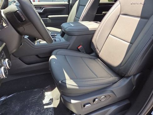 New 2026 GMC Sierra 2500 Denali w/ Technology Package AWD/4WD image 36