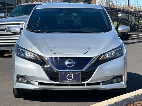 Used 2022 Nissan Leaf SV image 8