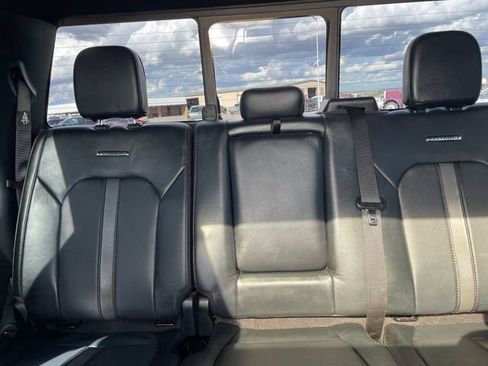 Used 2019 Ford F150 Platinum w/ Equipment Group 701A Luxury image 19