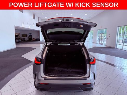 Certified 2025 Lexus NX 250 FWD w/ Accessory Package (Z2) image 7