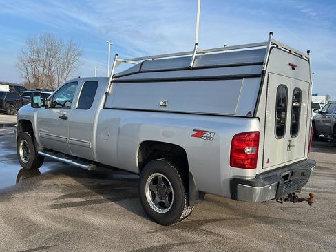 Used 2011 Chevrolet Silverado 2500 LT w/ Interior Plus Package image 6