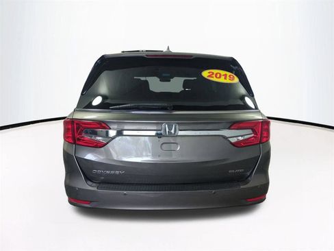 Used 2018 Honda Odyssey Elite image 6