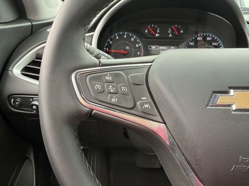 Used 2023 Chevrolet Malibu RS FWD image 25